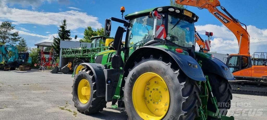 John Deere 6250 R Traktory