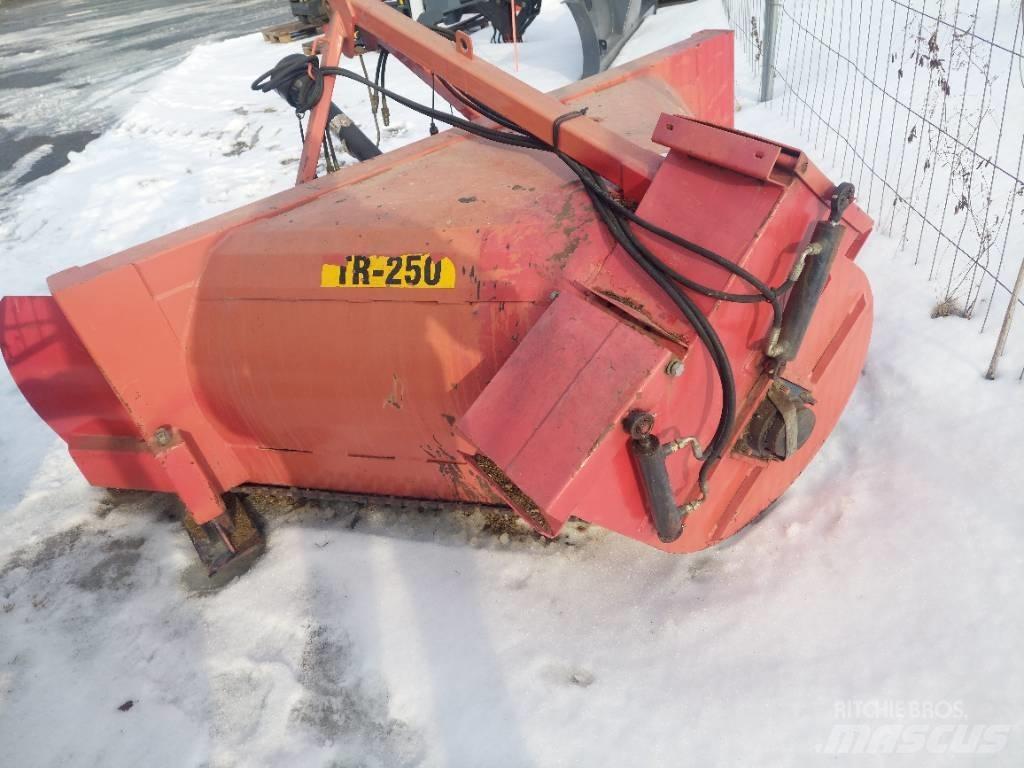  TR-250 lumilinko Sněhové frézy