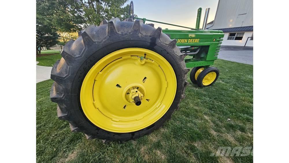 John Deere B Jeřáby/Nakladače