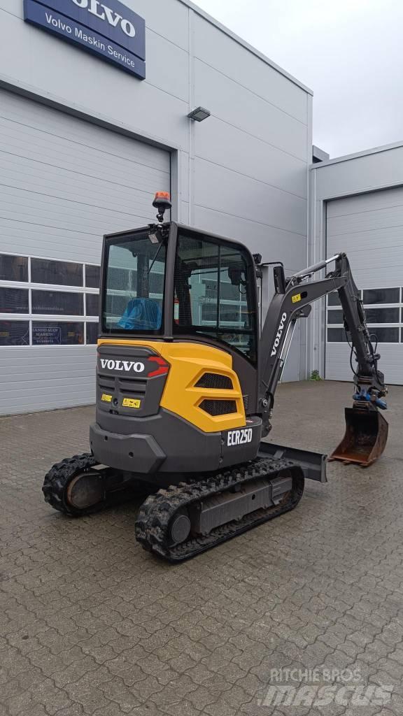 Volvo ECR 25 D Mini rýpadla < 7t
