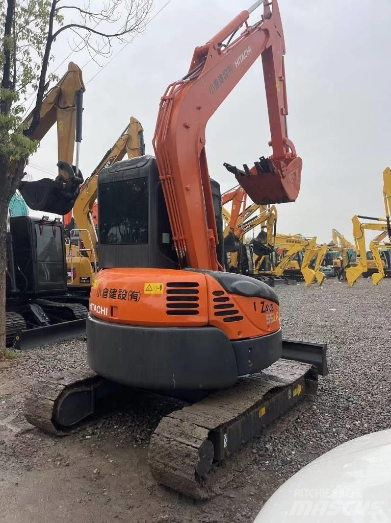 Hitachi 55 Mini rýpadla < 7t
