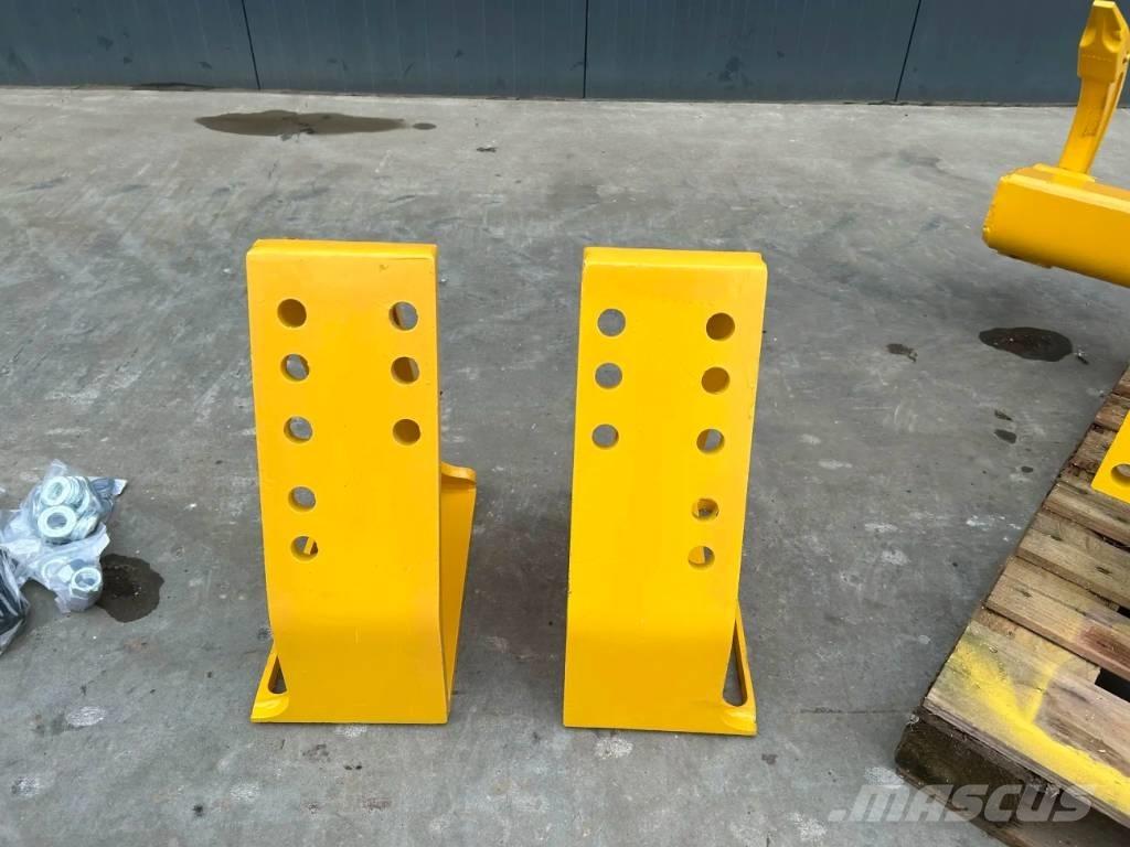 Komatsu D39 Půdní rozrušovače