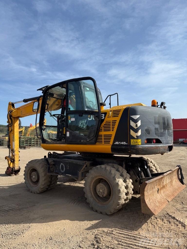 JCB JS 145 W Kolová rýpadla