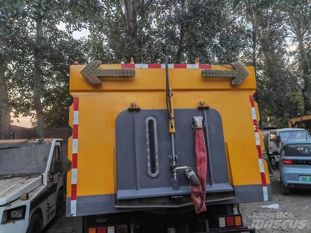 Isuzu ELF Zametací vozy
