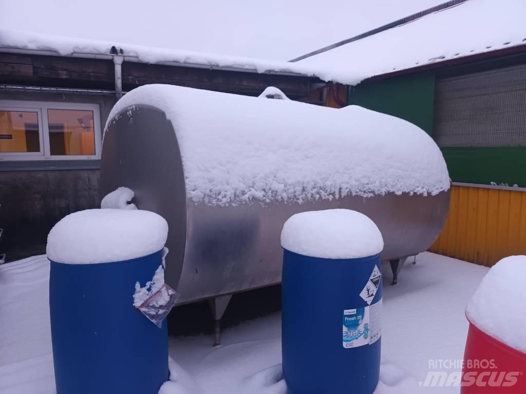 Delaval DX-CE Zařízení pro chlazení a skladování mléka