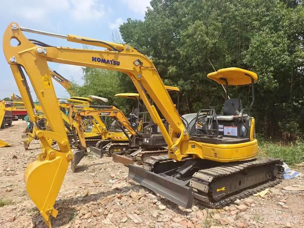 Komatsu PC35 Pásová rýpadla