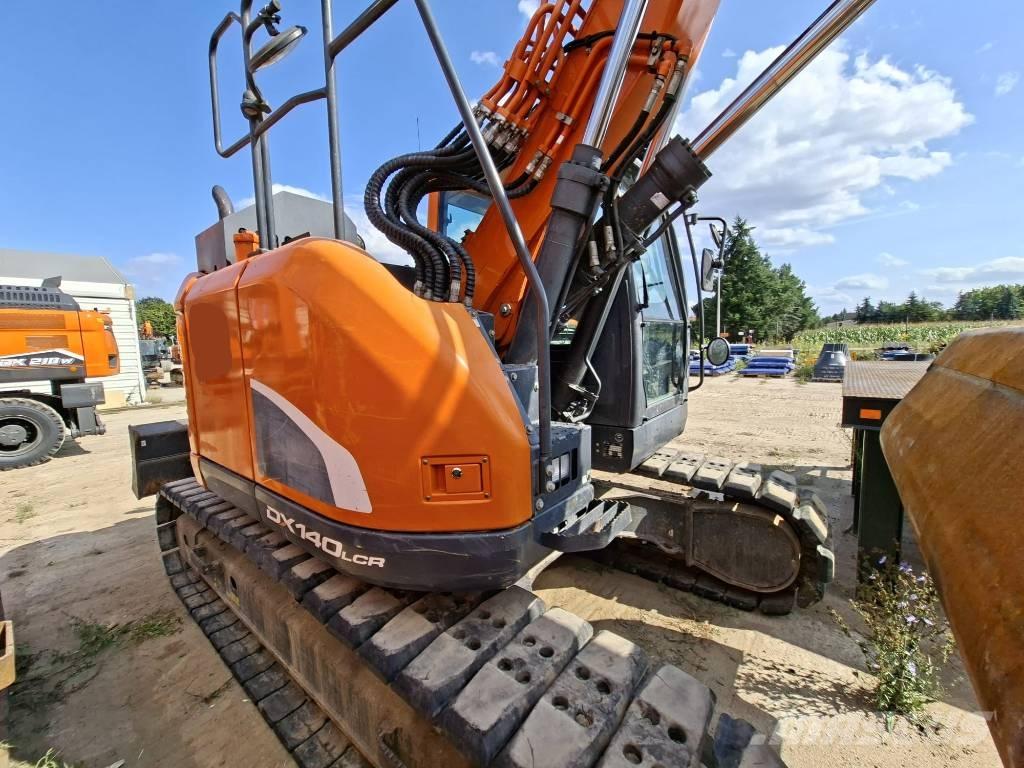 Doosan DX 140 LCR Pásová rýpadla