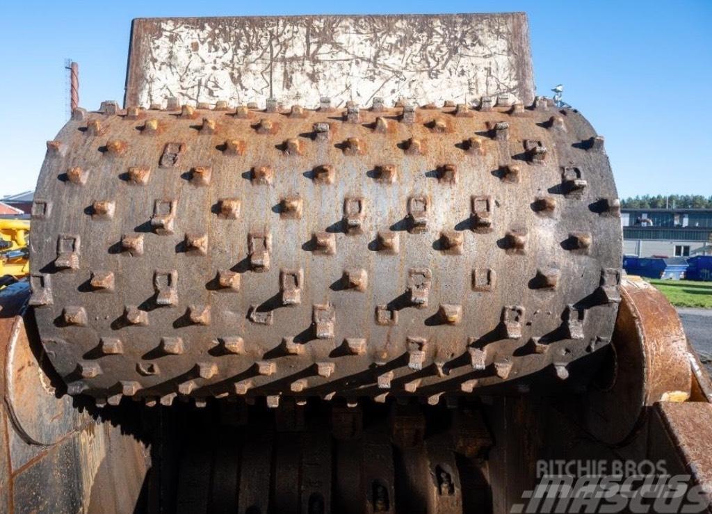 CBI 6400 T Pařezové frézy