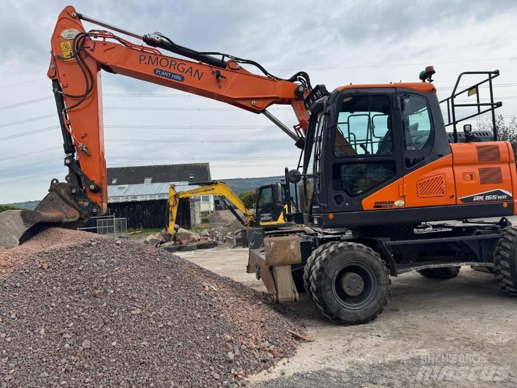 Doosan DX165WR-7 Kolová rýpadla