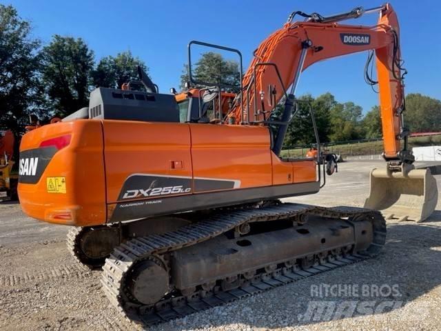 Doosan DX255LC-5 Pásová rýpadla