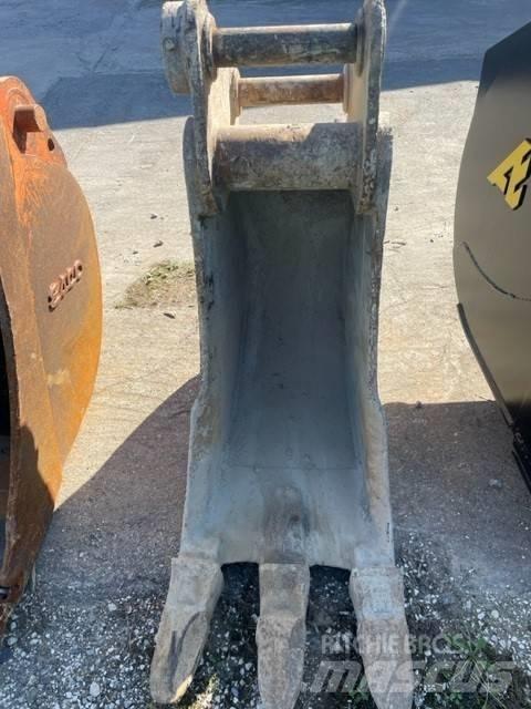 Doosan DX255LC-5 Pásová rýpadla