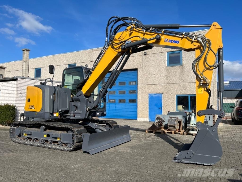 XCMG XE 80 E Midi rýpadla 7t - 12t