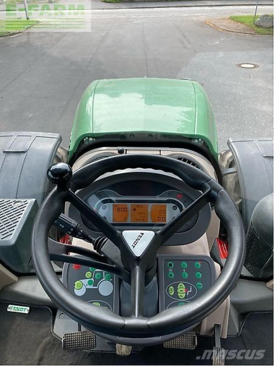 Fendt 828 s4 Traktory