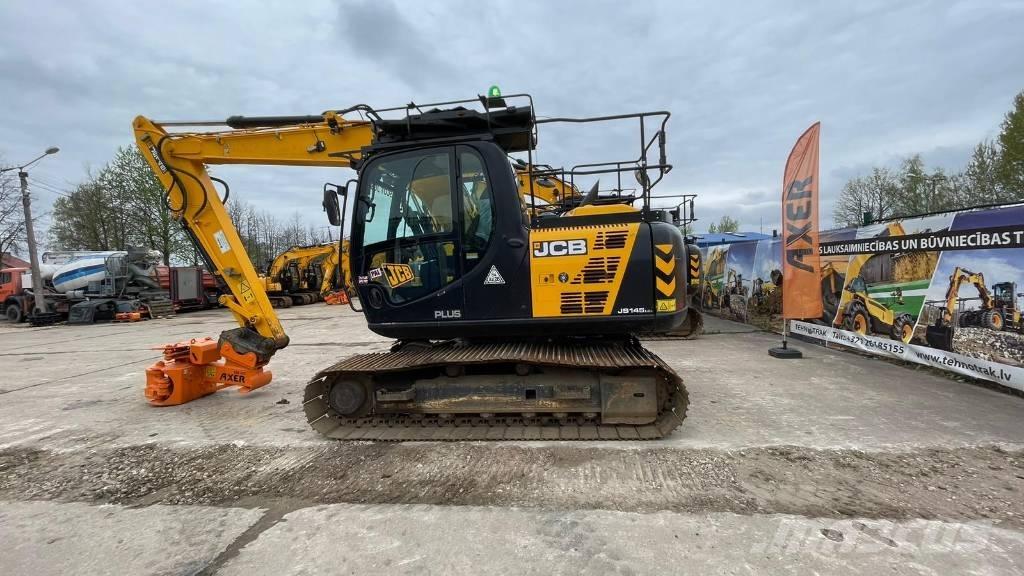JCB JS 145 LC Pásová rýpadla