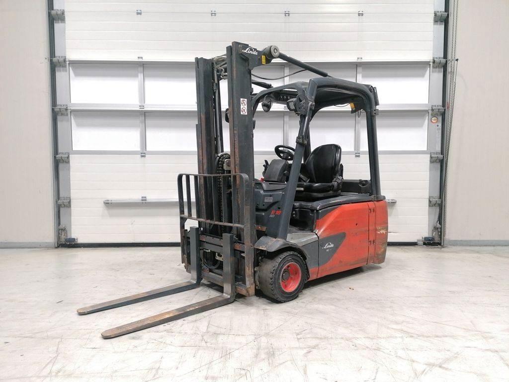 Linde E18L-02 Akumulátorové vozíky