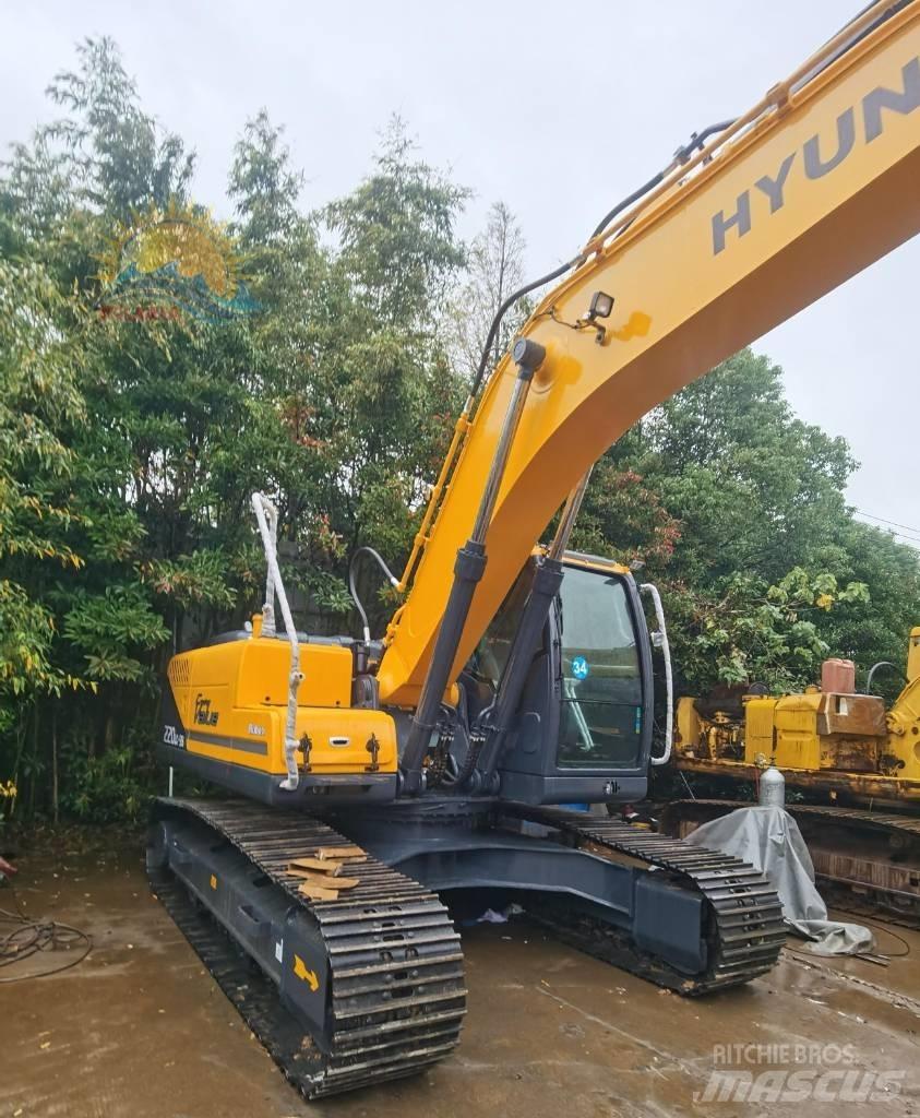 Hyundai R220LC-9S Kolová rýpadla