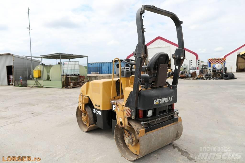 CAT CB 224 E Tandemové válce