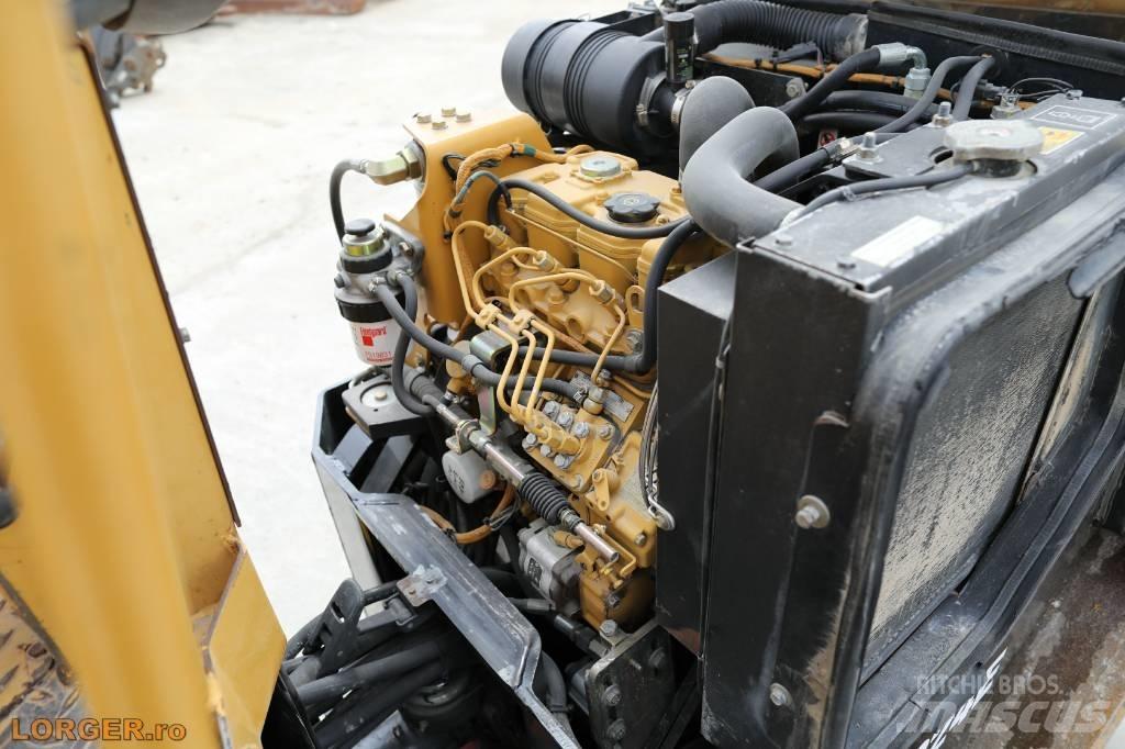 CAT CB 224 E Tandemové válce