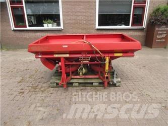 Lely Centerliner Rozmetadlo minerálních hnojiv