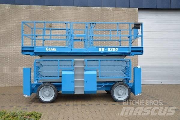 Genie GS 5390 RT Nůžková zvedací plošina