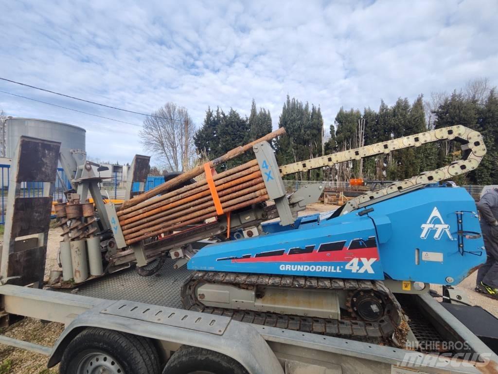 Tracto-Technik 4X Horizontální vrtací zařízení