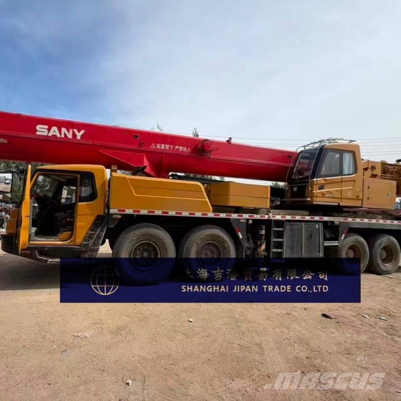 Sany STC 800 E 5 Univerzální terénní jeřáby