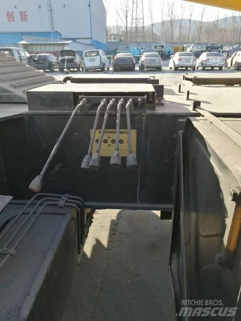 Tadano TL 300 E Jeřáby pro těžký terén