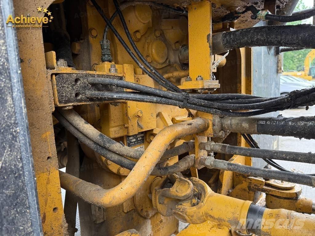 SEM 655F Kolové nakladače