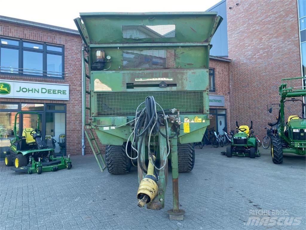 Bergmann TSW 1818S Rozmetadla chlévské mrvy