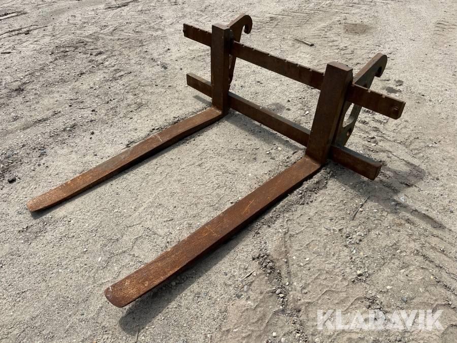 CAT 906 H 2 Kolové nakladače