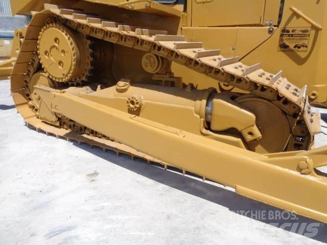 CAT D 6 R II Pásové dozery