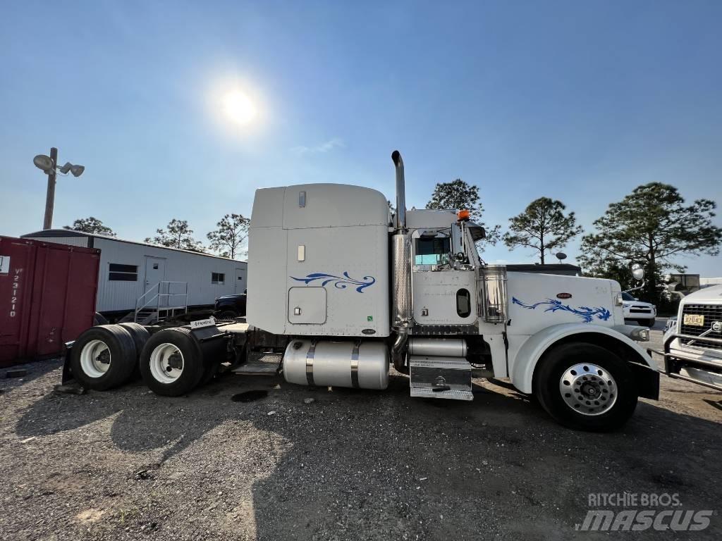 Peterbilt 378 Tahače