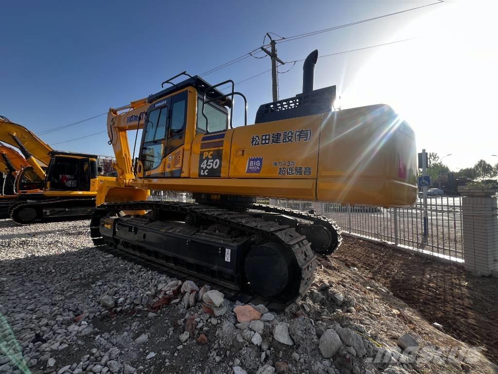 Komatsu 450 Pásová rýpadla