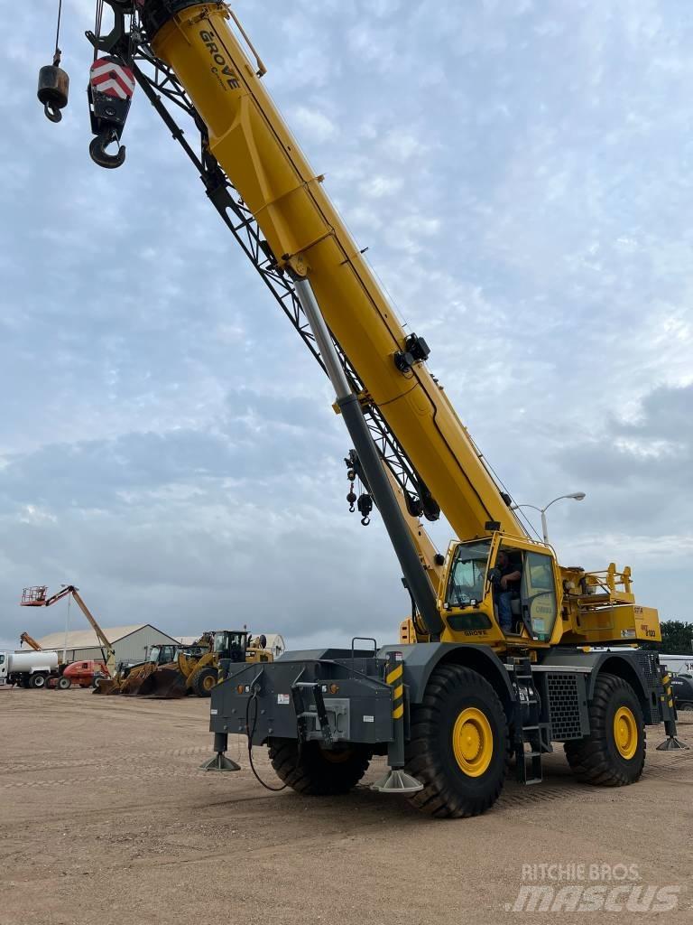 Grove GRT 8100 Jeřáby pro těžký terén