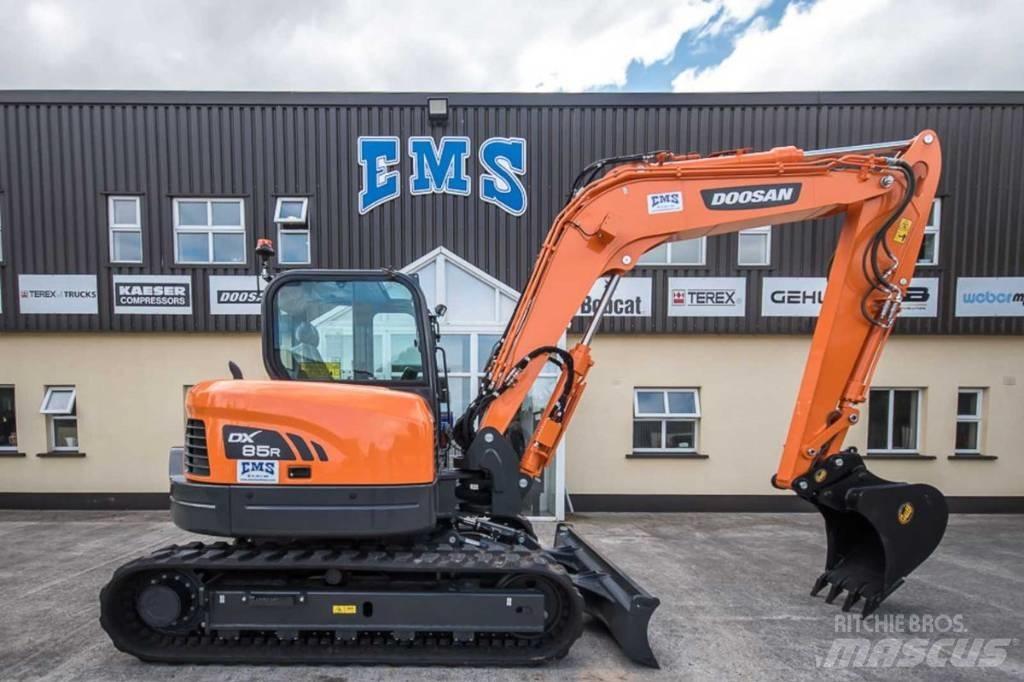 Doosan DX 85 R Midi rýpadla 7t - 12t