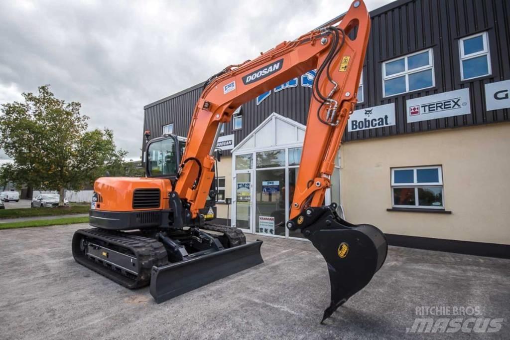 Doosan DX 85 R Midi rýpadla 7t - 12t