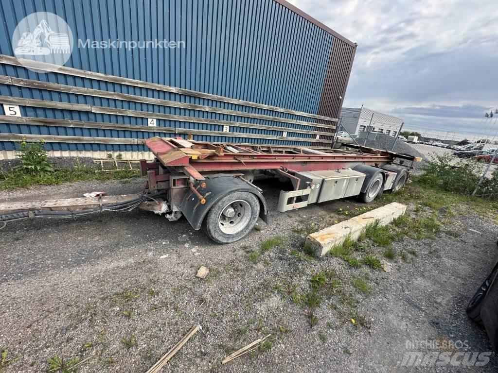 Istrail PKW 186 Snímatelné nástavby
