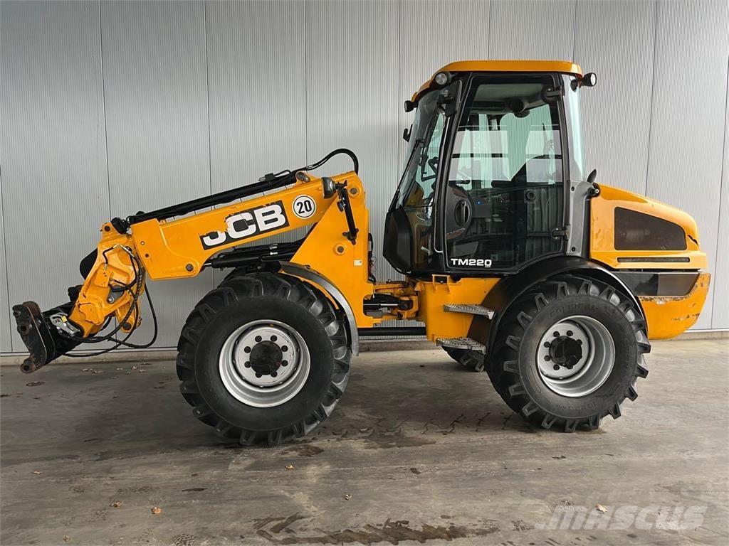 JCB TM 220 Agri Kolové nakladače