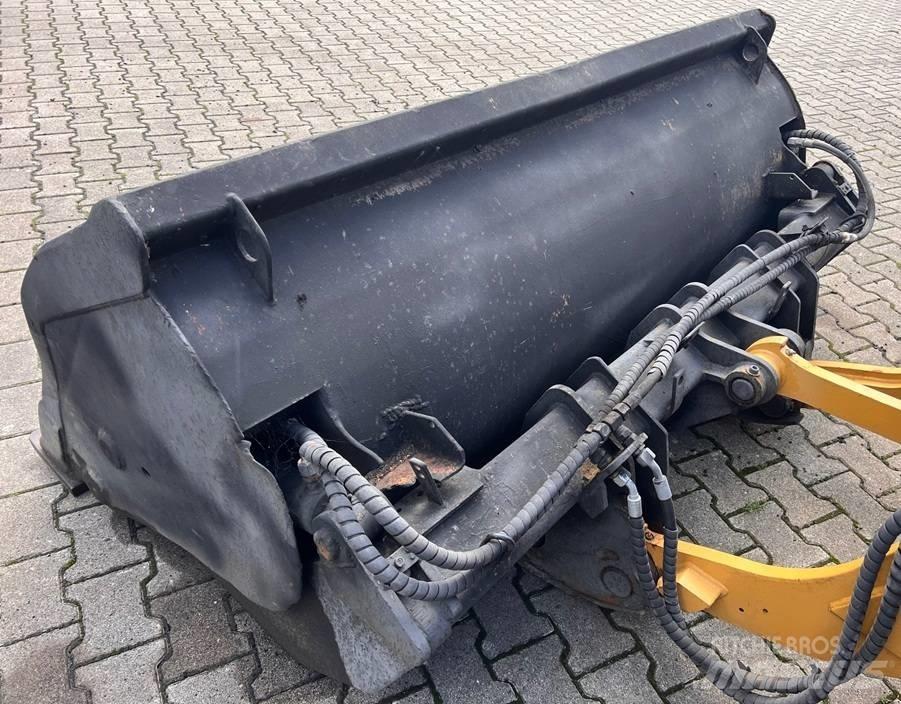 CAT 906 H 2 Kolové nakladače