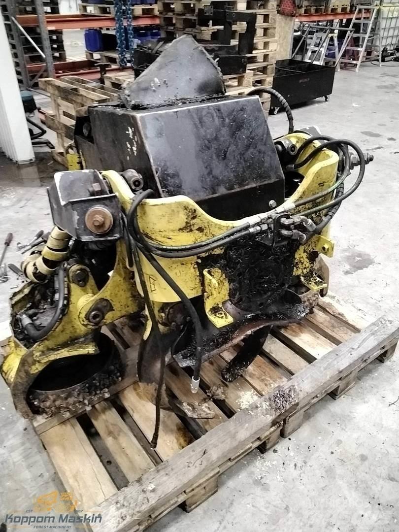 John Deere H414 Těžební hlavy