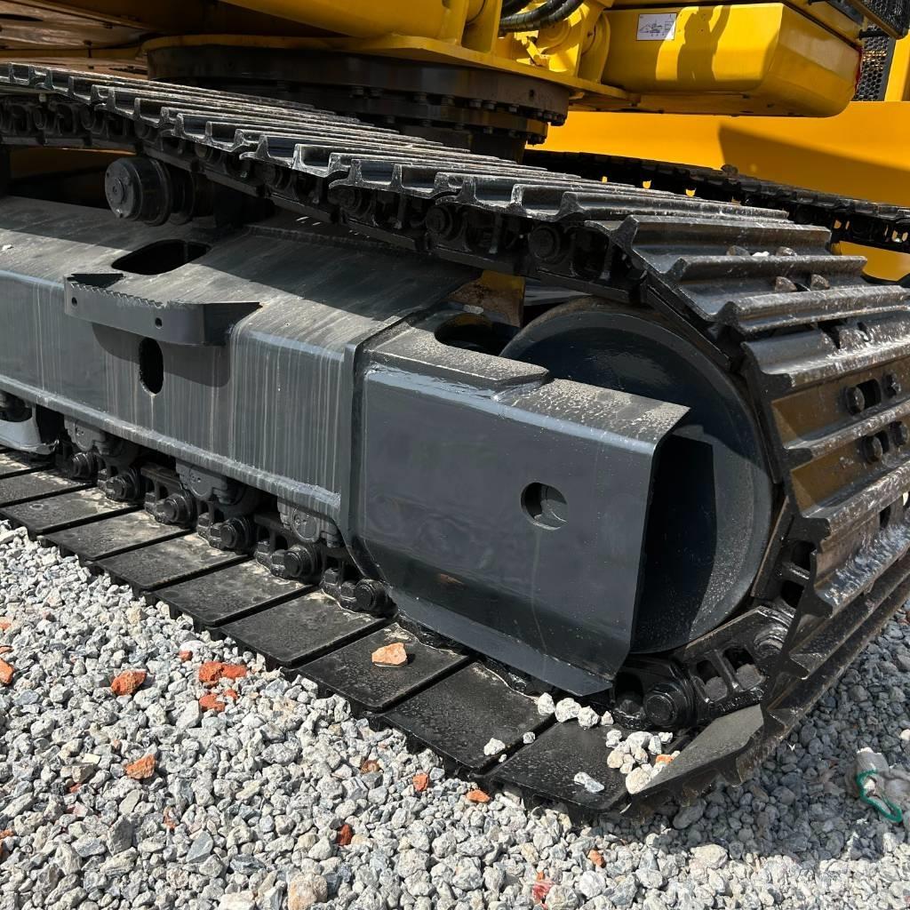 Komatsu 200-8 Pásová rýpadla