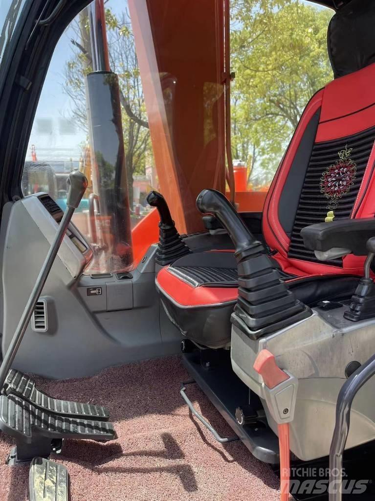 Doosan DX75 Mini rýpadla < 7t