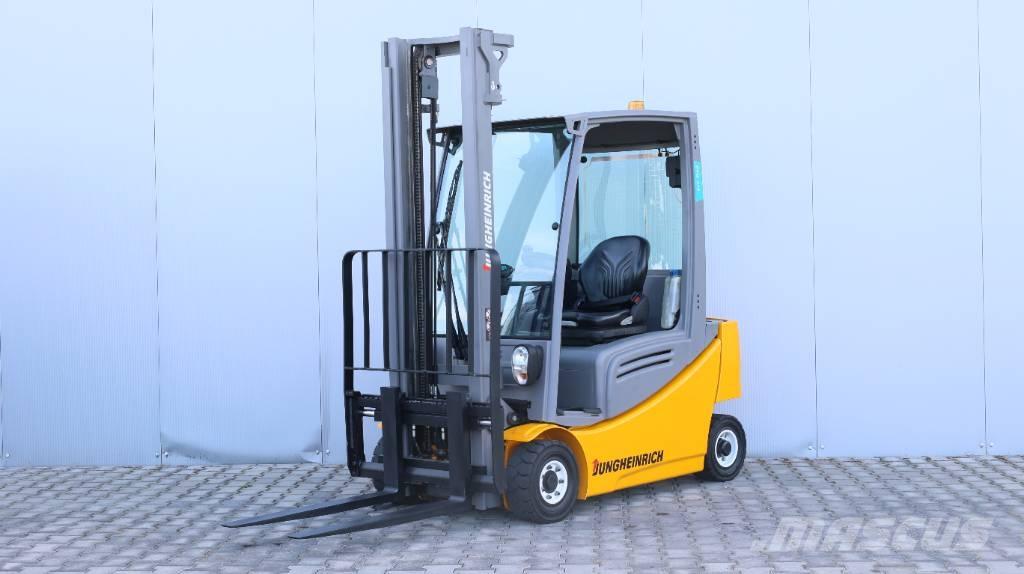 Jungheinrich EFG 316 Akumulátorové vozíky