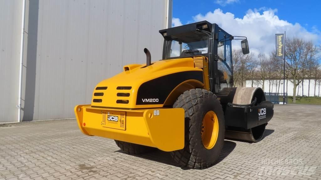 JCB VM200D Tahačové válce
