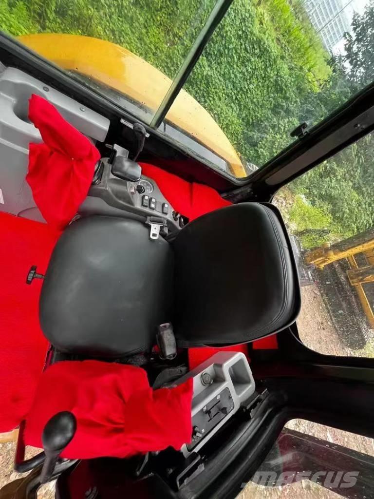 CAT 305 C CR Mini rýpadla < 7t