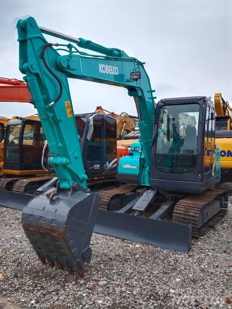 Kobelco SK 75 SR Midi rýpadla 7t - 12t