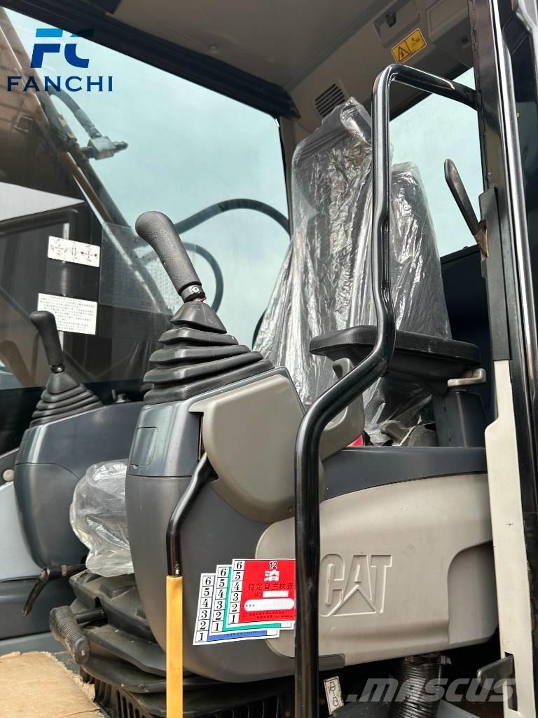 CAT 320d2 Pásová rýpadla