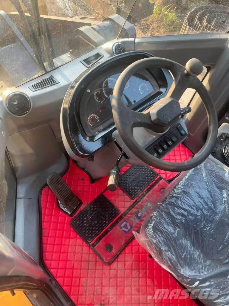 XCMG ZL 50 GN Kolové nakladače