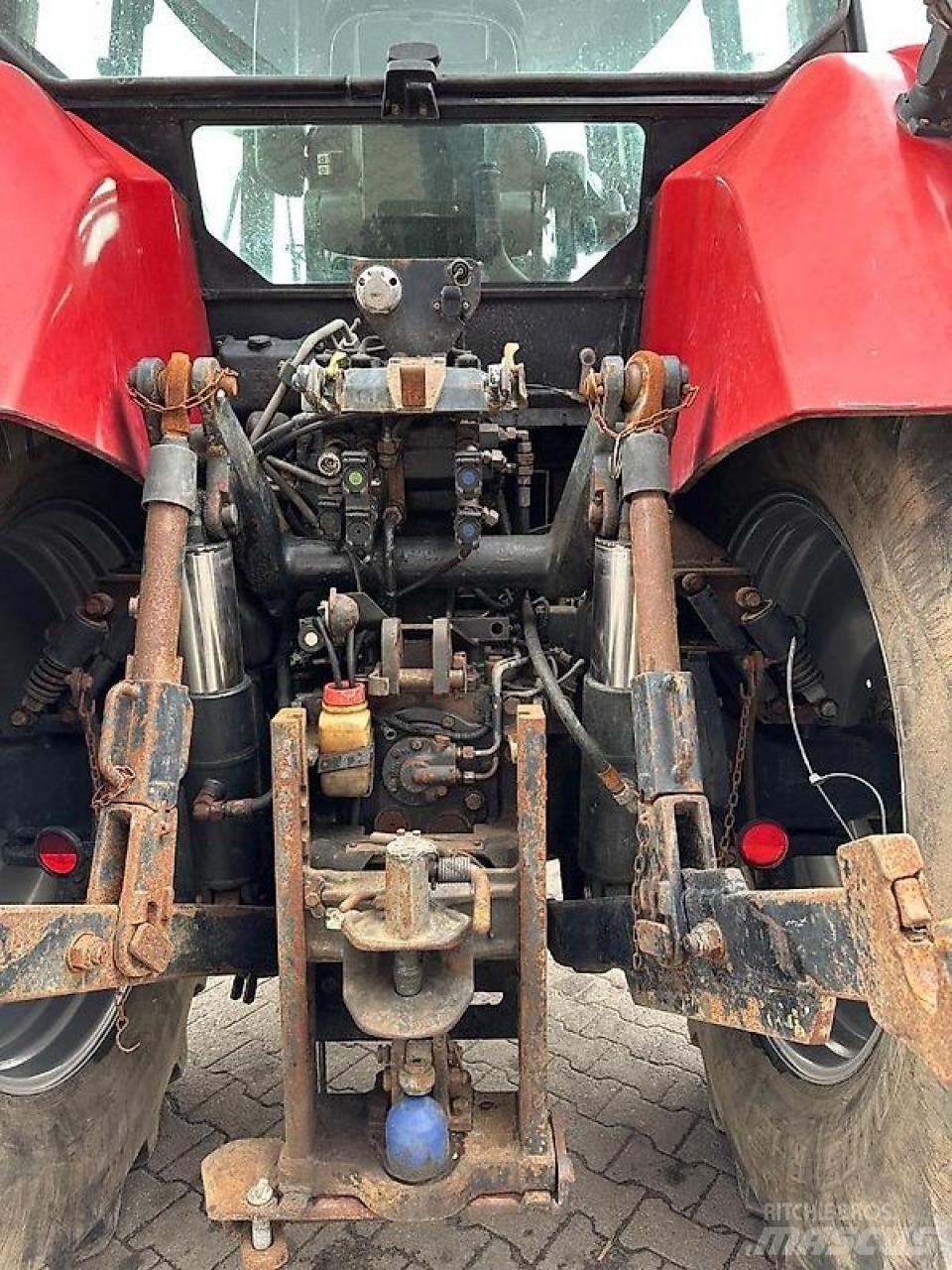 Case IH CVX 170 Traktory