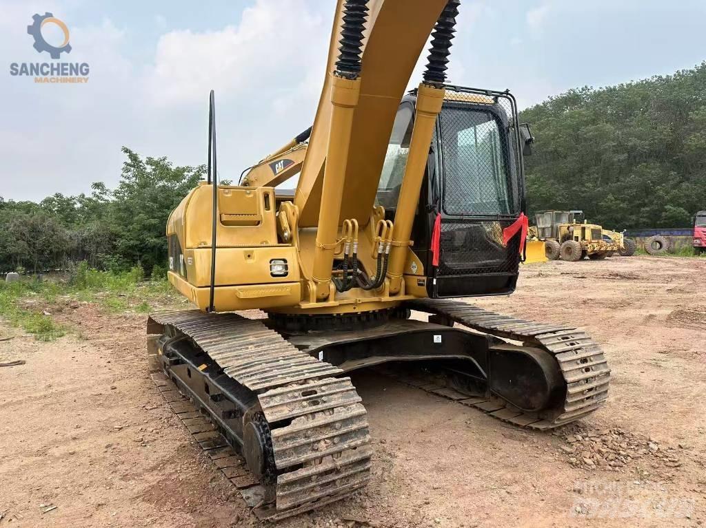 CAT 325 CL Pásová rýpadla